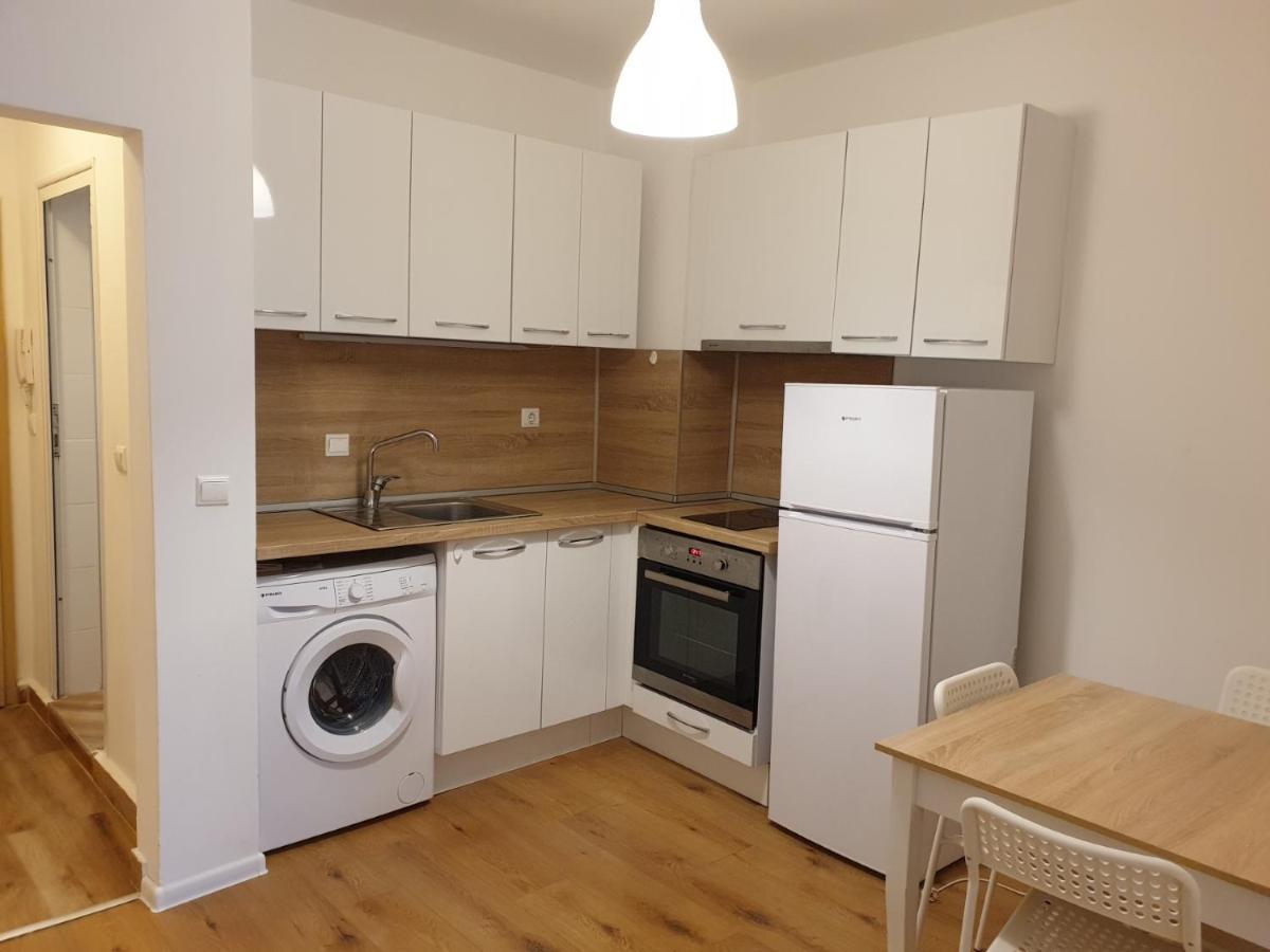 Huge Apartment With A Parking Space In The Same Building Sofia Exterior foto